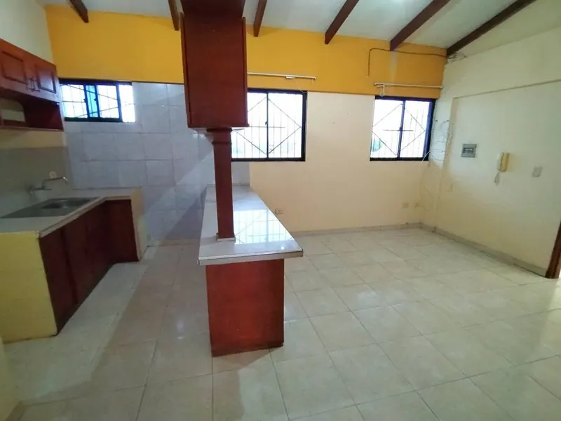 2-bedroom apartment for rent in Plazuela Calleja: foto 3 de 11
