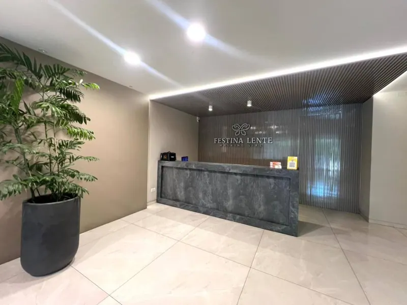 Monoambiente amoblado en venta en el condominio Festina Lente, Centro: foto 2 de 12