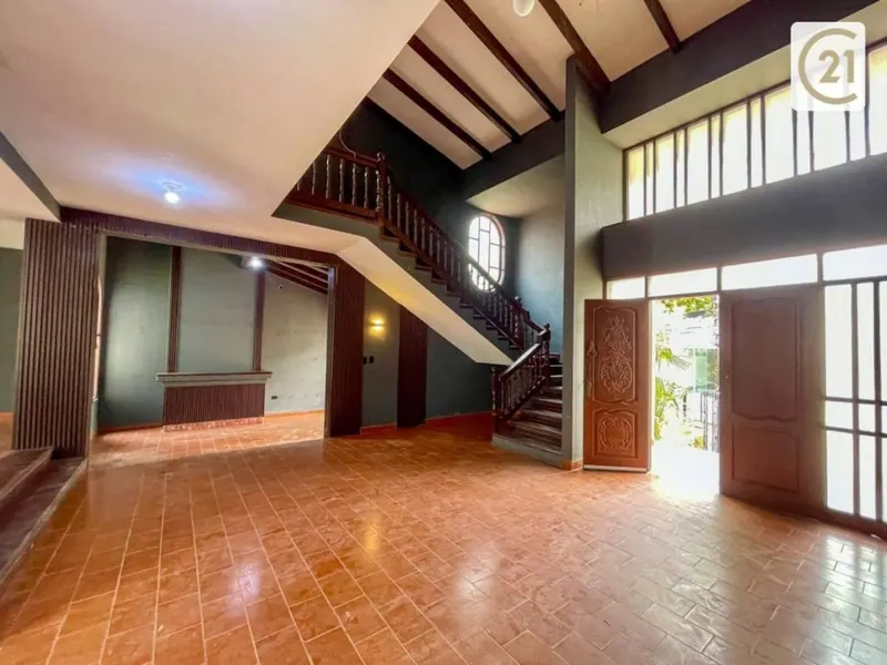 7-bedroom house with pool for rent in Equipetrol: foto 4 de 9
