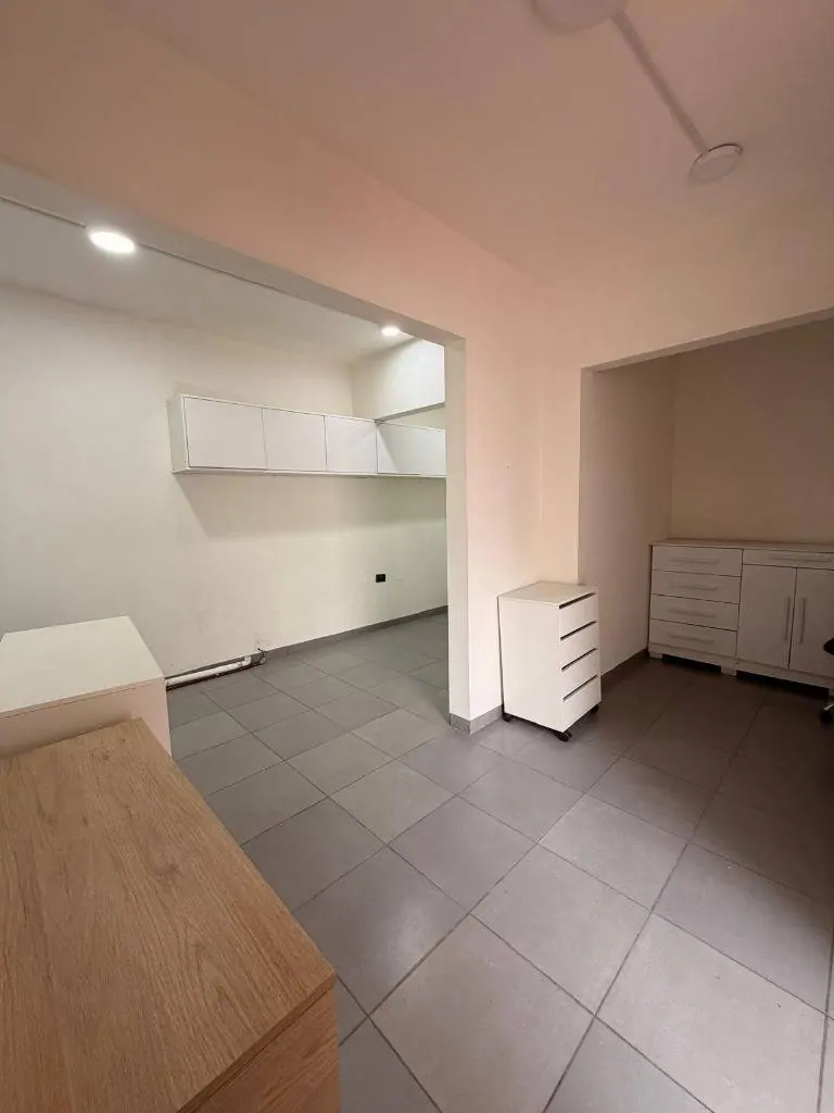 10 m² commercial space for rent in Equipetrol: foto 8 de 13