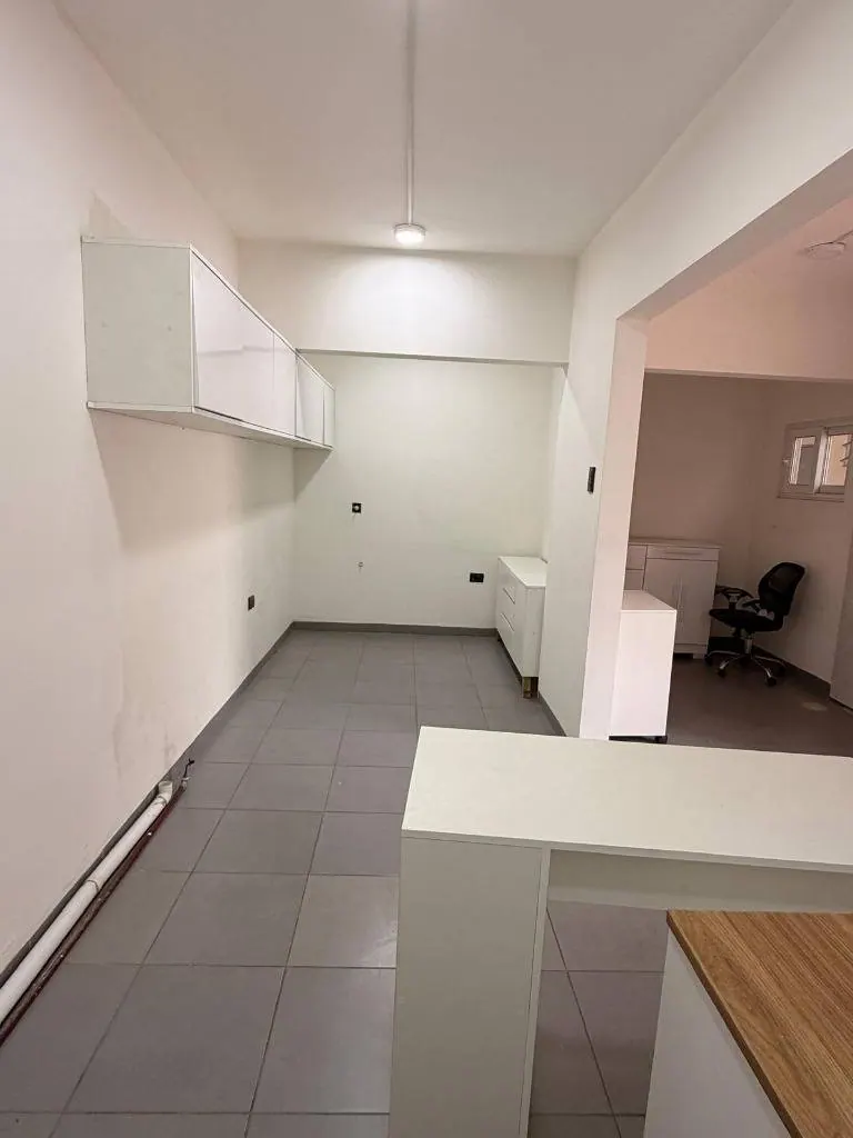 10 m² commercial space for rent in Equipetrol: foto 12 de 13