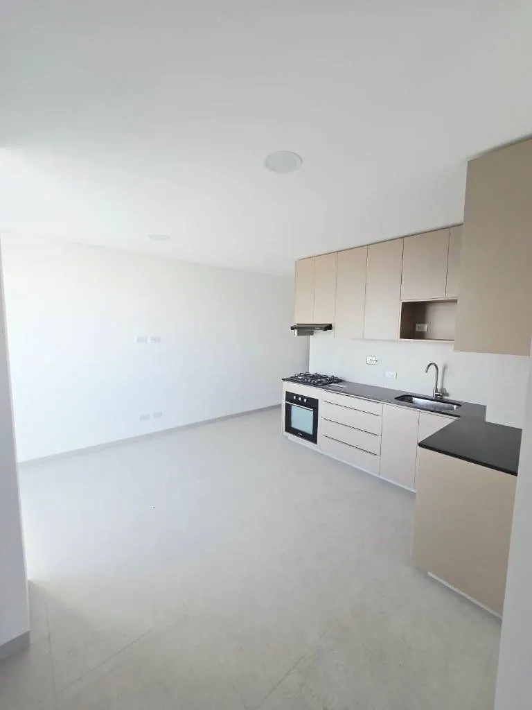 Departamento de 1 dormitorio en venta en Uptown Drei, Equipetrol: foto 5 de 24