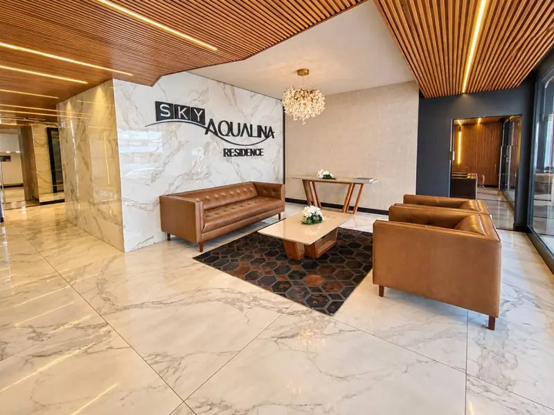 Departamento amoblado de 3 dormitorios en alquiler en Sky Aqualina