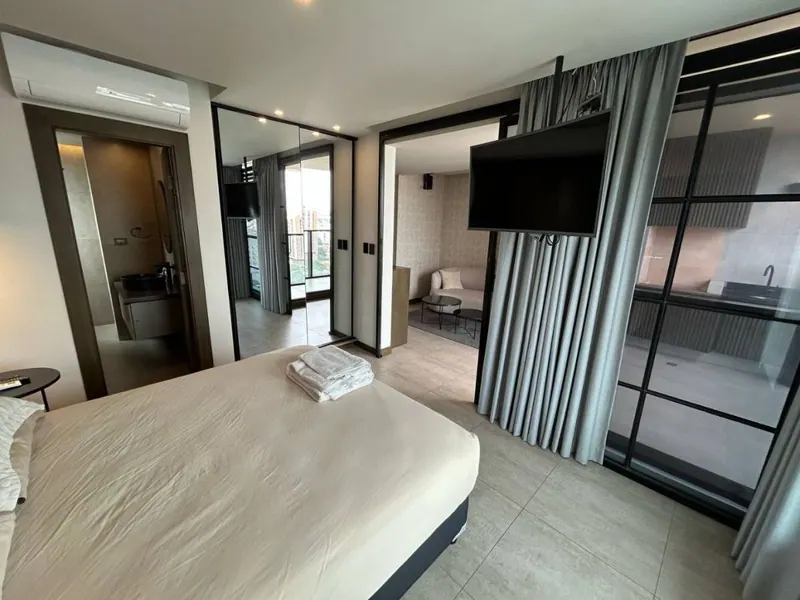 Departamento amoblado de 1 dormitorio en alquiler en Aqua Tower: foto 2 de 12