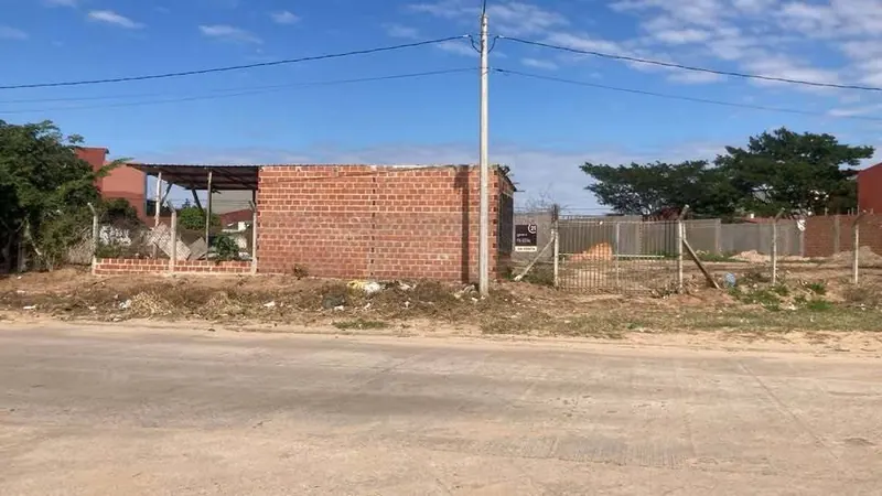 Terreno en esquina de 975 m² en alquiler en la Zona Oeste