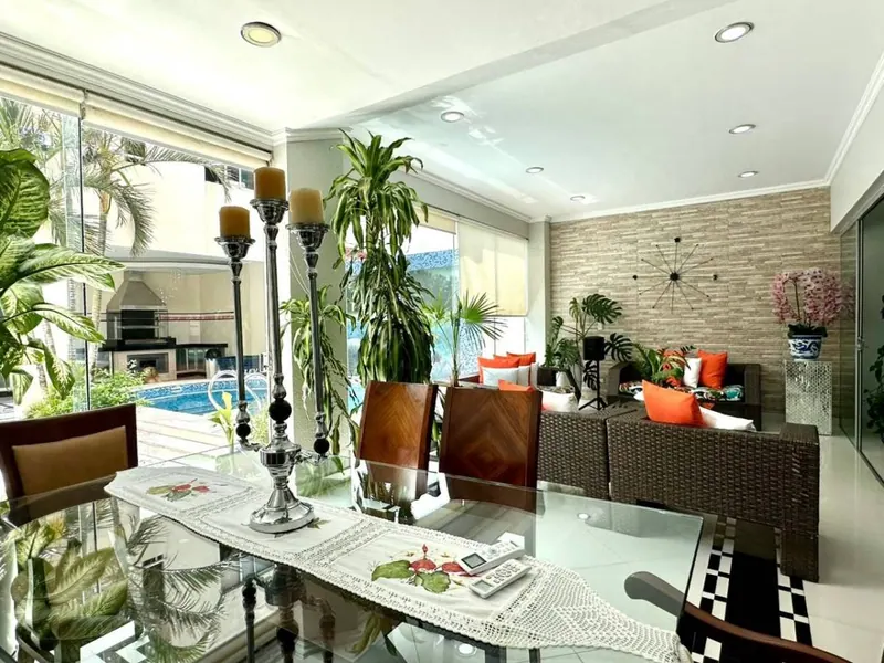 Casa de 5 dormitorios en venta cerca del parque Urbano, Zona Sur: foto 18 de 47