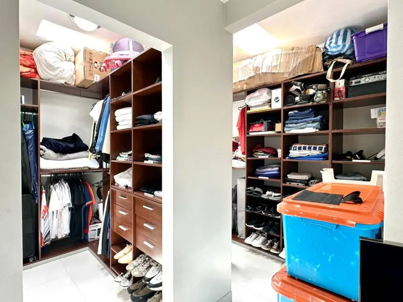 Casa de 5 dormitorios en venta cerca del parque Urbano, Zona Sur: foto 29 de 47
