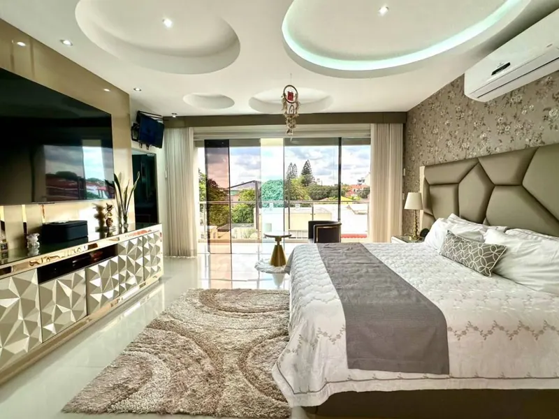 Casa de 5 dormitorios en venta cerca del parque Urbano, Zona Sur: foto 38 de 47