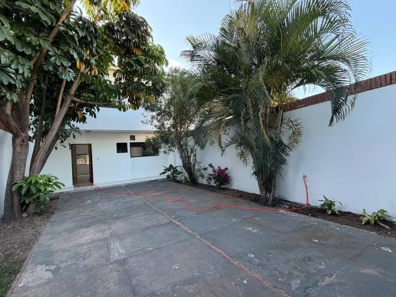 3-bedroom house for rent on Av. Beni, North Zone: foto 3 de 12