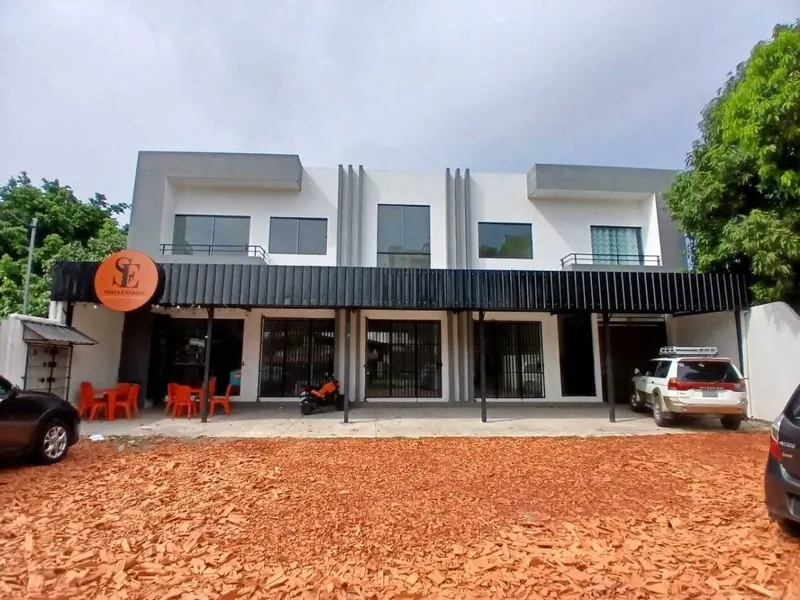 Edificio de uso mixto en venta sobre la Av. Centenario, 2° anillo: foto 4 de 8
