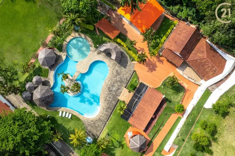 Casa quinta de 6 dormitorios en venta en La Guardia, 110.142 m²