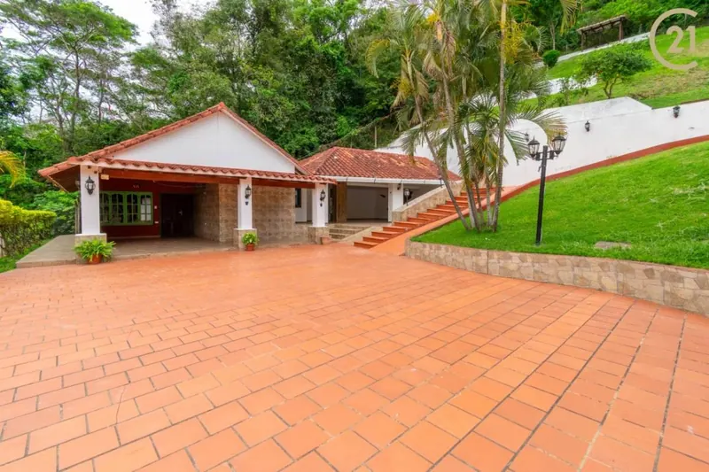 Casa quinta de 6 dormitorios en venta en La Guardia, 110.142 m²: foto 22 de 28