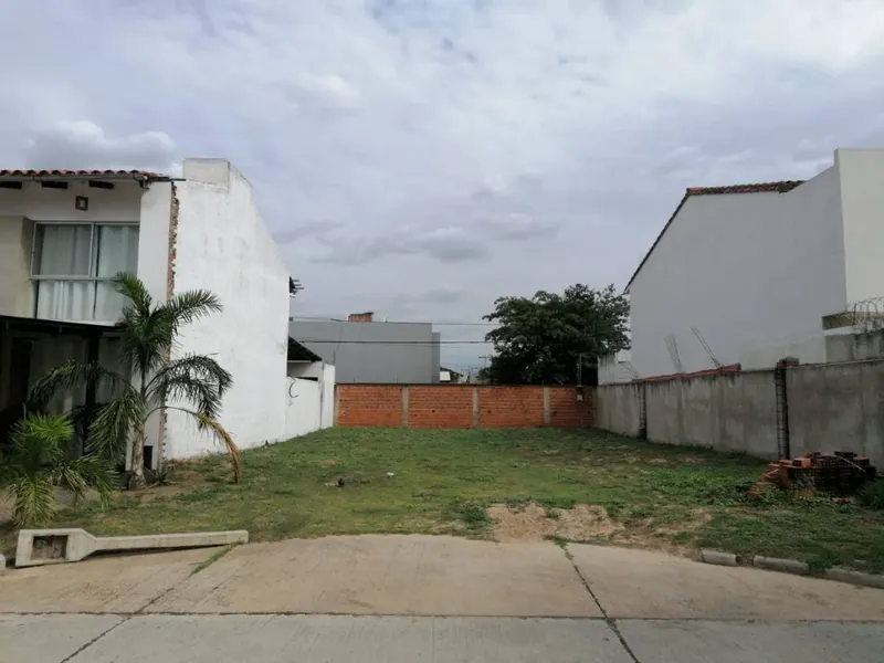 Terreno de 159,87 m² en venta en el condominio Palmas del Sol