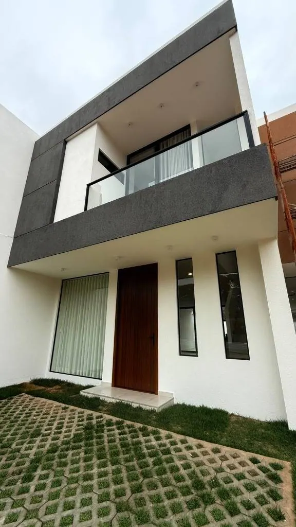 Casa de 3 dormitorios en venta en el condominio Buen Retiro, Urubó