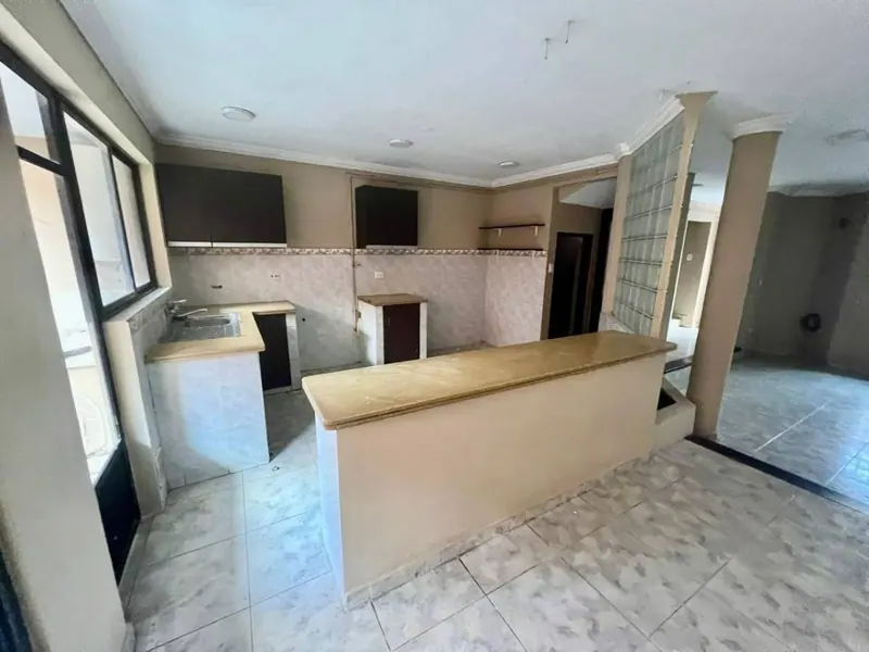 3-bedroom house for sale half a block from Av. Paraguá: foto 11 de 16