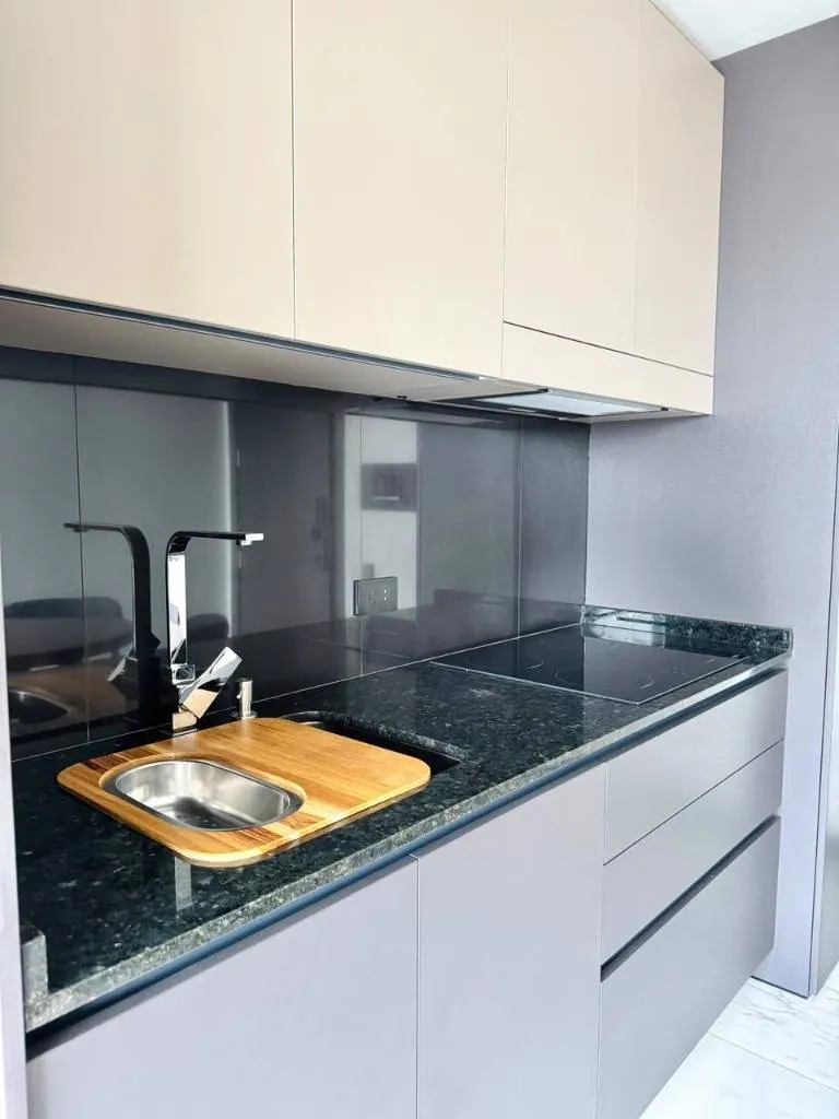 Furnished studio for rent in Sky Tower, Equipetrol: foto 4 de 6