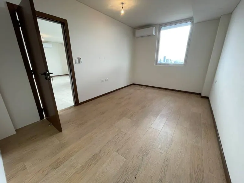 3-bedroom brand-new apartment for rent on Av. Beni: foto 6 de 14