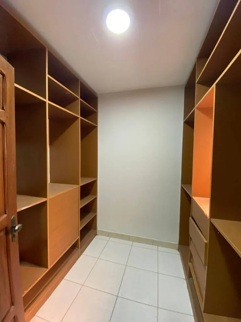 Two-story house for sale on the 7th Ring and Av. Banzer: foto 8 de 13
