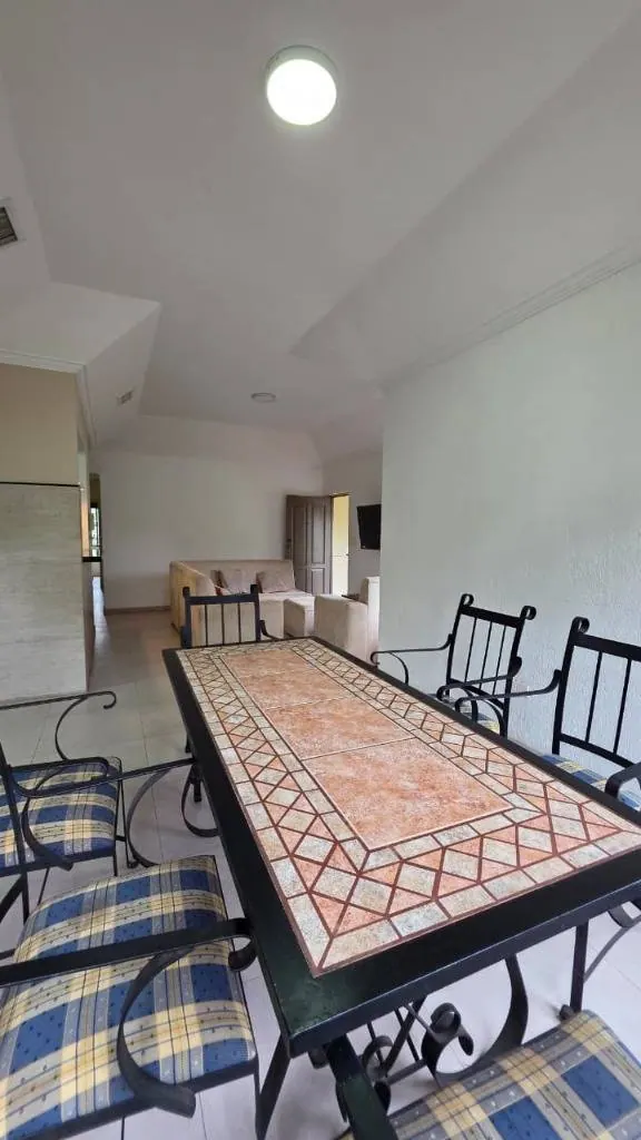 Departamento amoblado de 3 dormitorios en alquiler en Buganvillas: foto 4 de 21