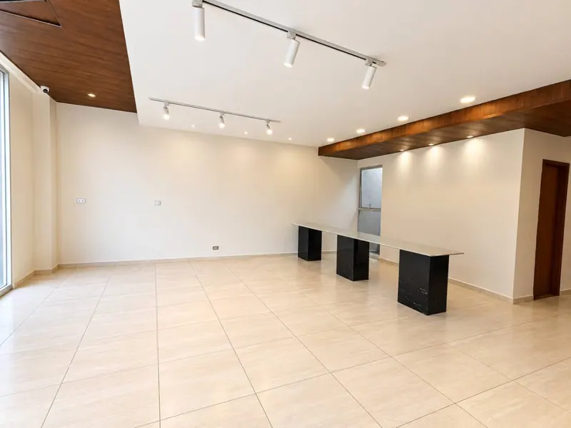 121.8 m² office for rent in the Oriental building, East Zone: foto 5 de 12