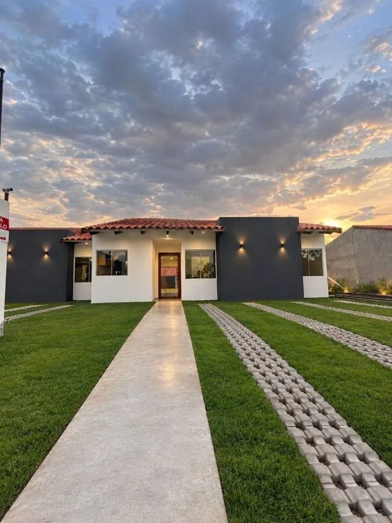 Casa a estrenar en venta en el condominio Santa Clara Norte, Warnes