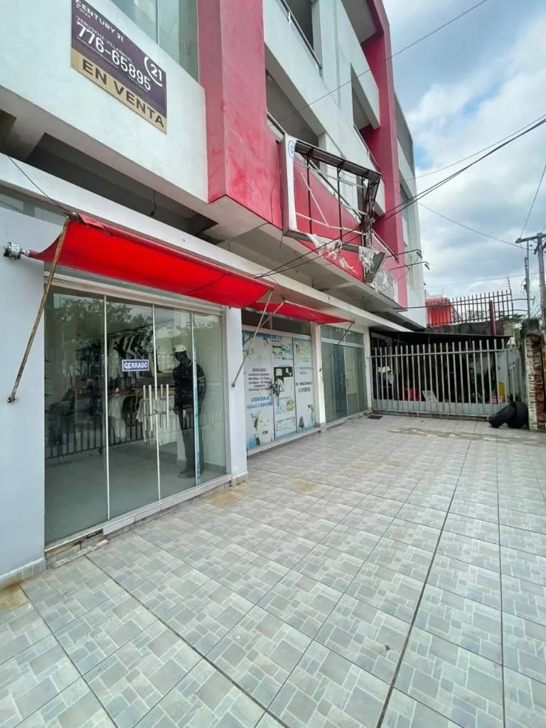 Edificio comercial en esquina en venta en la Av. Ovidio Barbery: foto 9 de 10