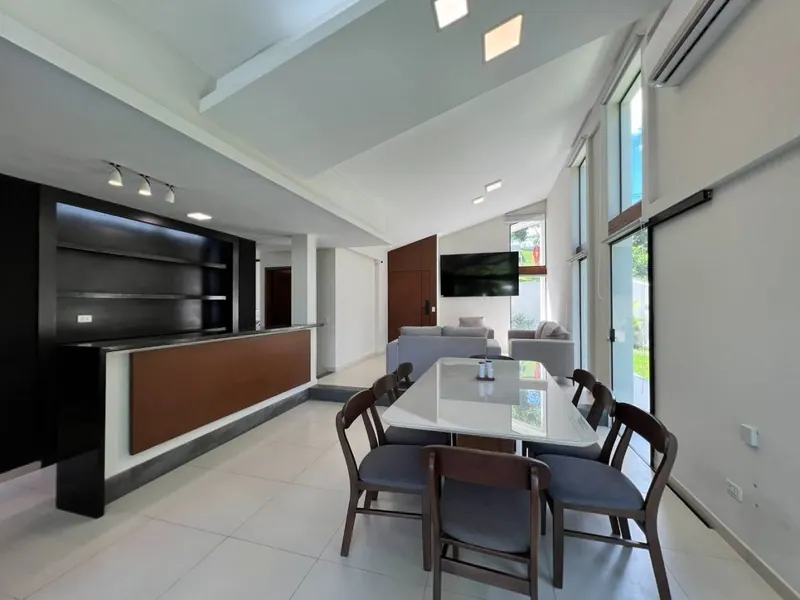 5-bedroom house for sale in the Bella Flor gated community, Urubó: foto 4 de 10