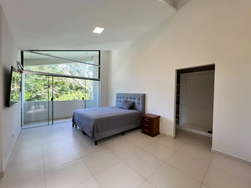 5-bedroom house for sale in the Bella Flor gated community, Urubó: foto 8 de 10