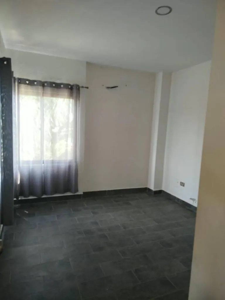 Casa con 2 departamentos independientes en venta en la Zona Este: foto 9 de 31