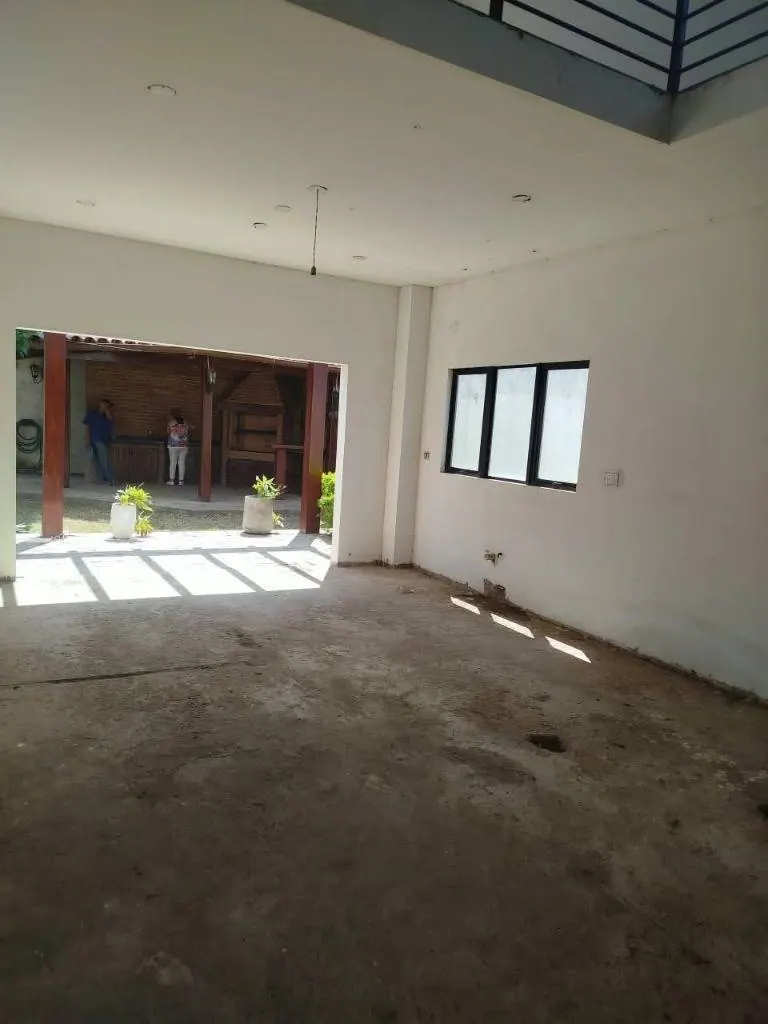 Casa con 2 departamentos independientes en venta en la Zona Este: foto 17 de 31