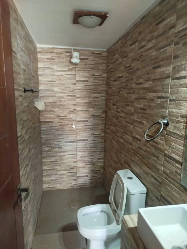 Casa con 2 departamentos independientes en venta en la Zona Este: foto 19 de 31