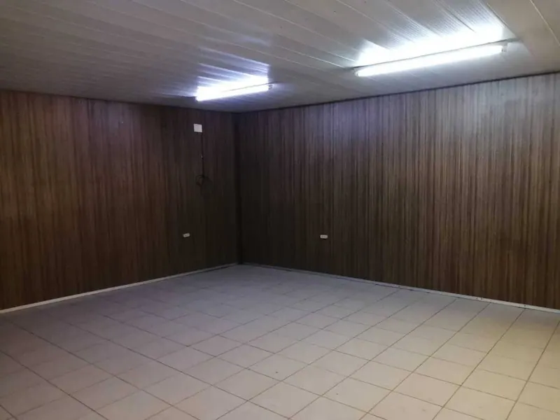 600 m² closed warehouse for rent in the East Zone: foto 3 de 4
