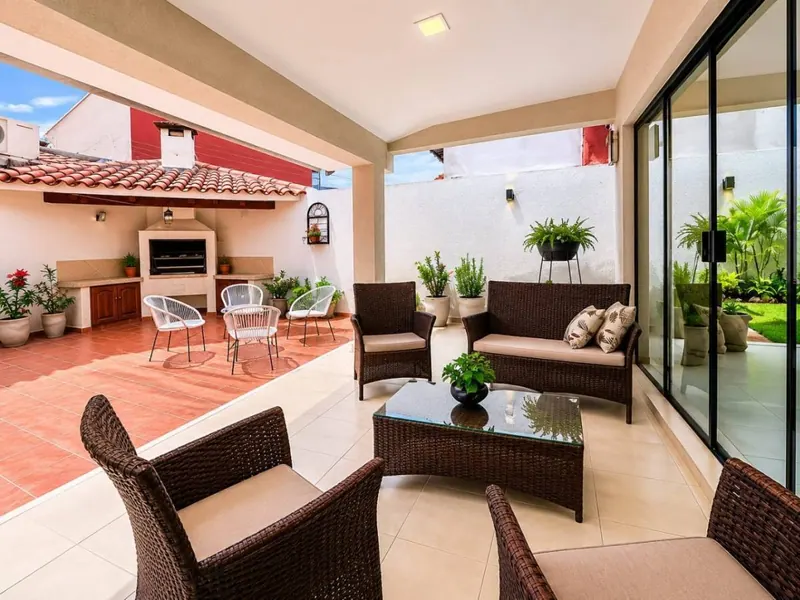 Casa de 4 dormitorios en venta en la Zona Norte, av. Paragua: foto 19 de 19