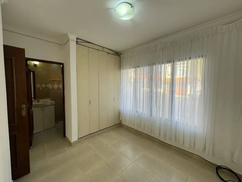 1-bedroom apartment for rent downtown, 42 m²: foto 4 de 9
