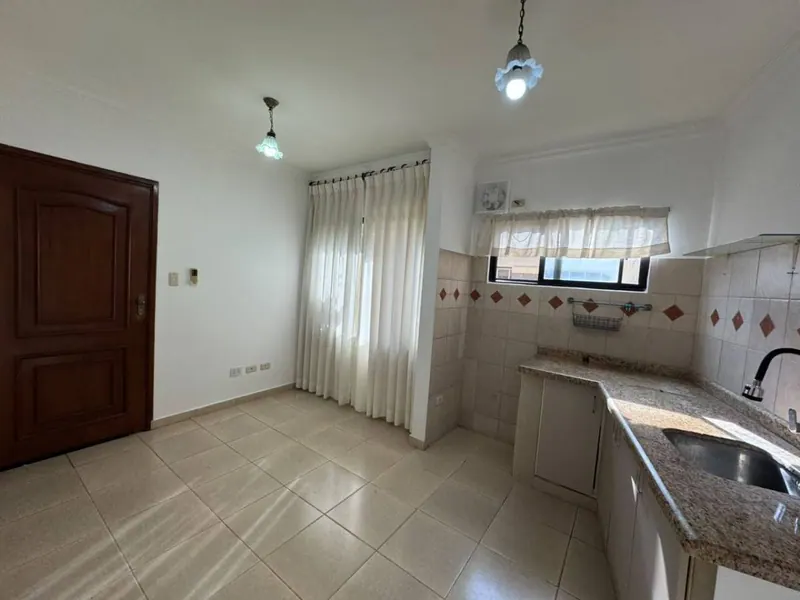 1-bedroom apartment for rent downtown, 42 m²: foto 7 de 9