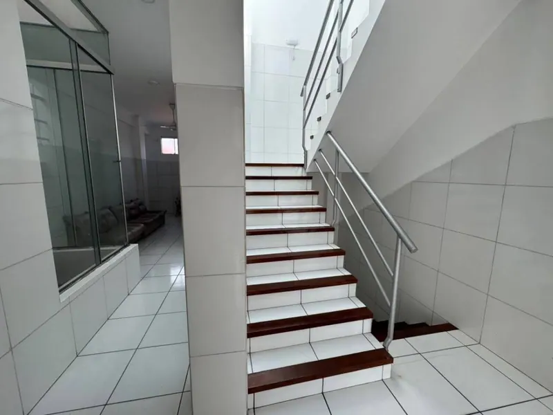 House for rent downtown, suitable for medical offices: foto 6 de 11