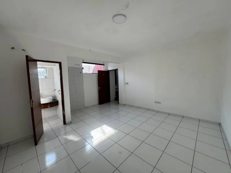 House for rent downtown, suitable for medical offices: foto 11 de 11