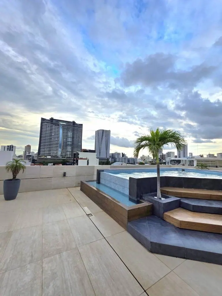 Furnished 1-bedroom apartment for rent in Edificio Infinity: foto 11 de 12