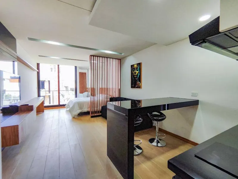 Furnished studio for rent in the Legendary building, Sirari