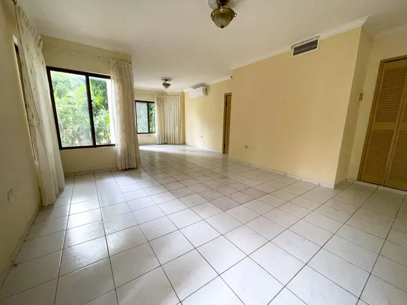 Departamento de 3 dormitorios en venta en el condominio Atlántica: foto 3 de 8