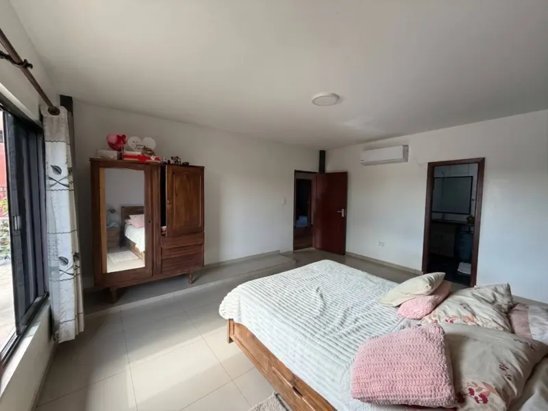 Edificio con 2 locales y 2 departamentos en venta en la Zona Sur: foto 11 de 15