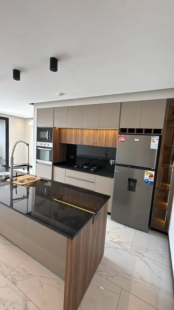 Departamento de 2 dormitorios en suite en venta en Equipetrol, 105 m²: foto 6 de 18