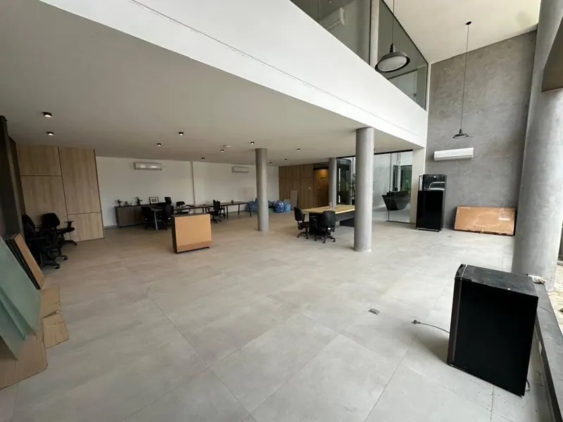 Oficina de 334 m² en alquiler sobre la avenida Internacional: foto 4 de 10