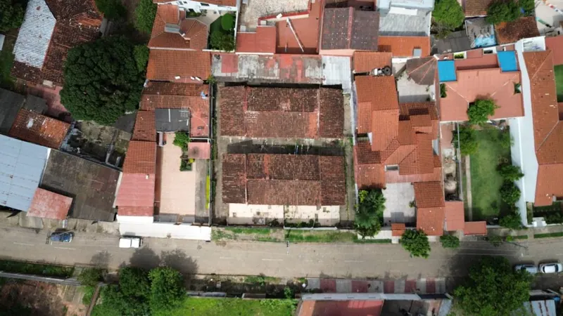 900 m² lot for sale in the East Zone, Av. Suárez Arana: foto 3 de 6
