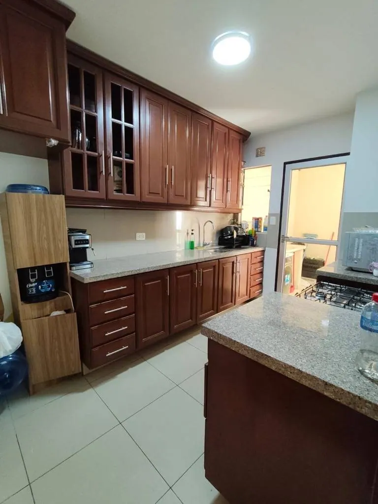 3-bedroom house for sale in the Sevilla Los Jardines gated community: foto 4 de 9