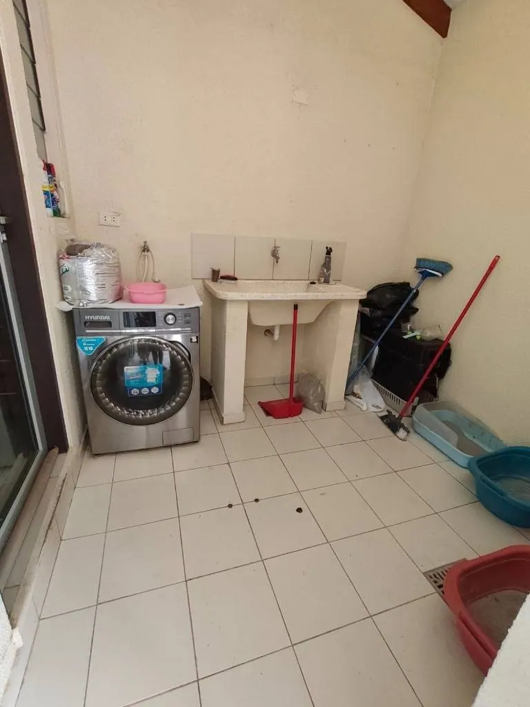3-bedroom house for sale in the Sevilla Los Jardines gated community: foto 9 de 9