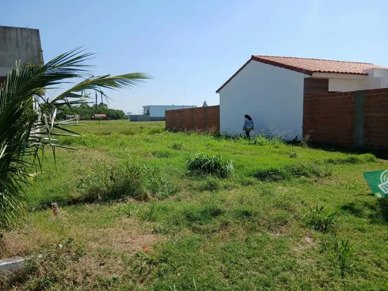 279.02 m² lot for sale in the La Herradura development: foto 2 de 4