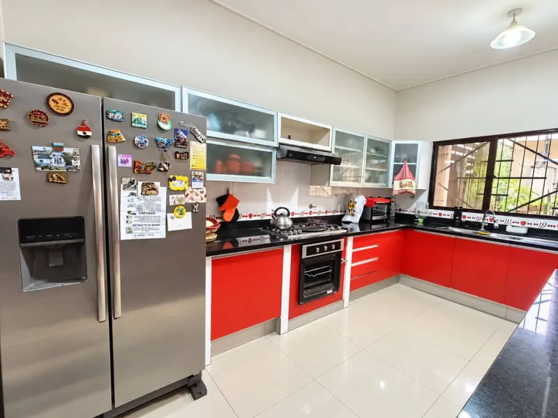 Casa con 2 departamentos independientes en venta en la Zona Este: foto 4 de 29
