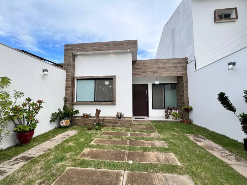 Casa de 3 dormitorios en venta en Urbanización Vallecito, Zona Norte