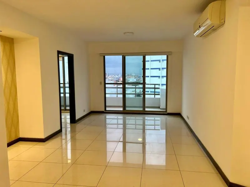 Departamento en venta en la Zona Este: foto 3 de 13